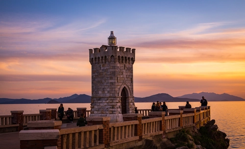 маяк, италия, закат, коричневые, желтые, озеро