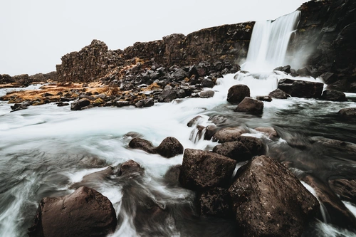 берег, камни, ручей, водоём, гора, белые, коричневые