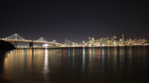 город, ночь, небоскребы, огни, река, темные