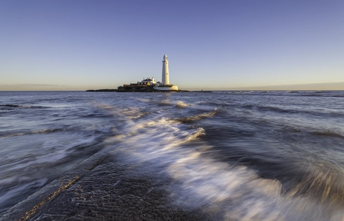 маяк, остров, океан, волны, белые, серые, голубые