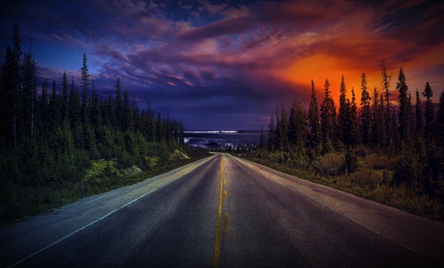 дорога, лес, закат, облака, зеленые, фиолетовые, синие, оранжевые