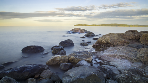 камни, вода, океан, остров, серые, зеленые