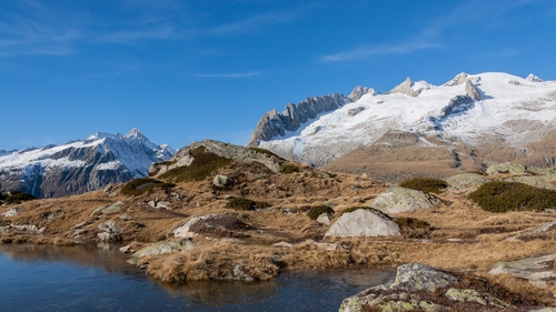 озеро, горы, холмы, камни, белые, синие, коричневые