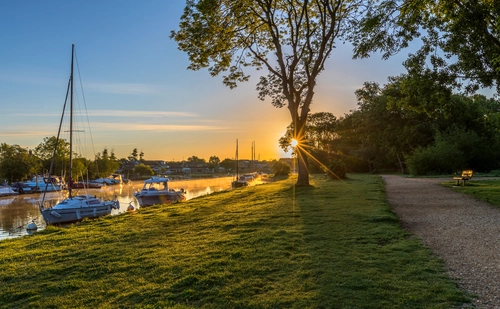 река, город, лодки, англия, желтые, коричневые, зеленые