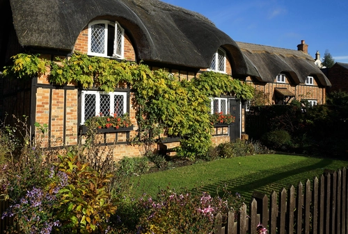 дом, окна, англия, черные, коричневые, зеленые