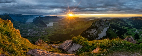 горы, закат, природа, облака, желтые, зеленые, серые, панорама